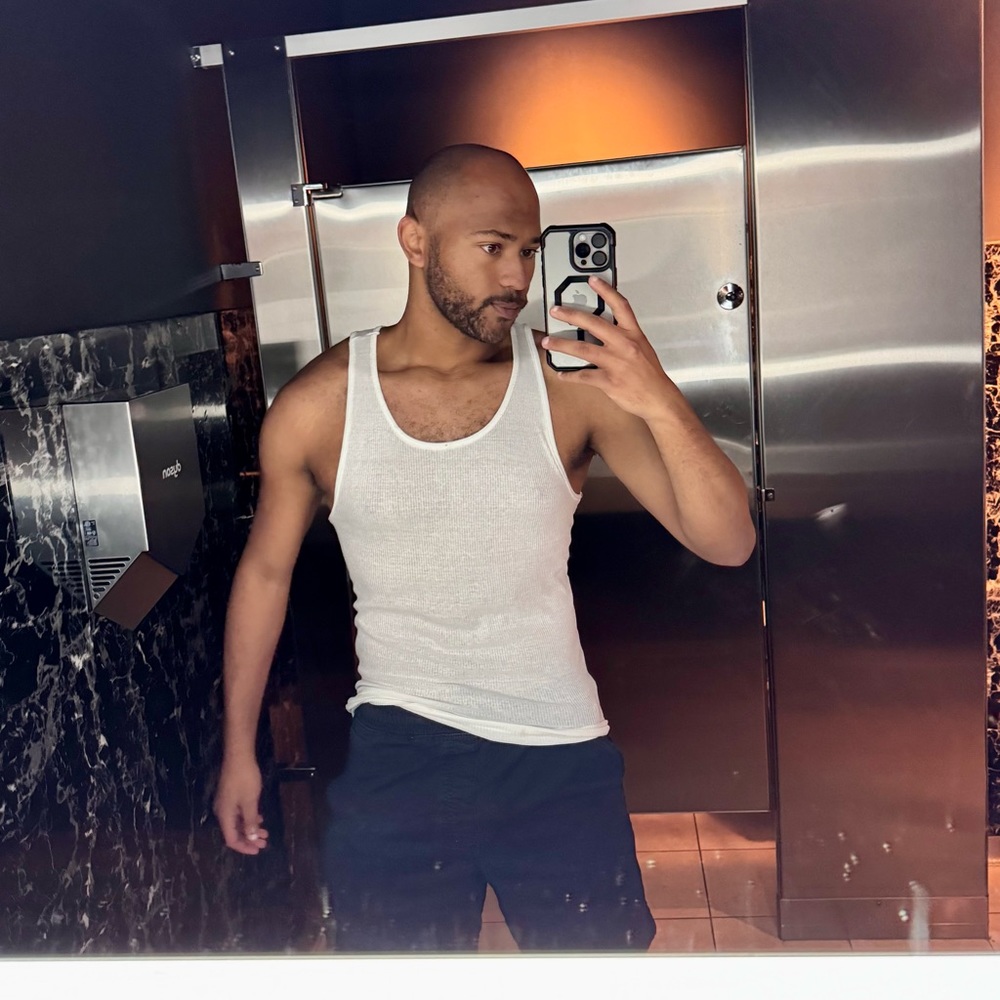 Meet your Posher, Robert